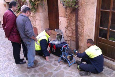 Revisió canalització Font de na Mas Desembre 2011