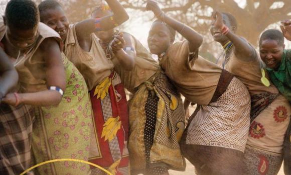 Ball de musses presenta: Danses Afro Guineanes