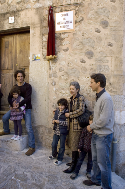 Inauguració de la placa del Carrer Sebastià Trias Mercant