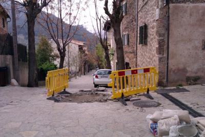 Acondicionament Carrer Pare Francesc Frau (Abril 2012)